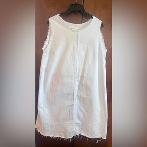 Vince Camuto White Frayed Edge dress